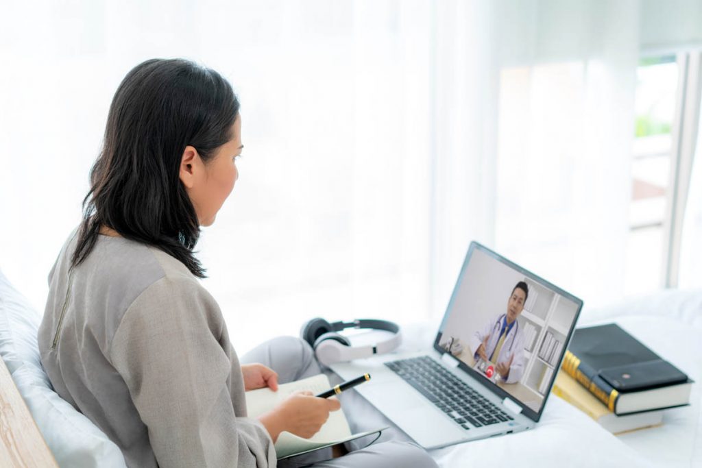 telemedicine-in-dubai-uae-medoment-by-htworks